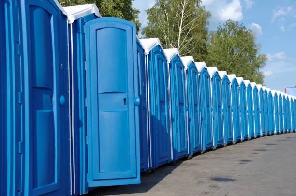 Best Porta potty rental near me  in Utica, MI